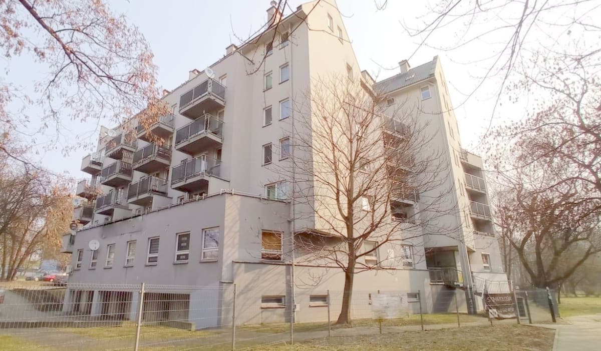 Przestronne mieszkanie w Nowej Hucie - idealne do zamieszkania - Zdjęcie 1/11