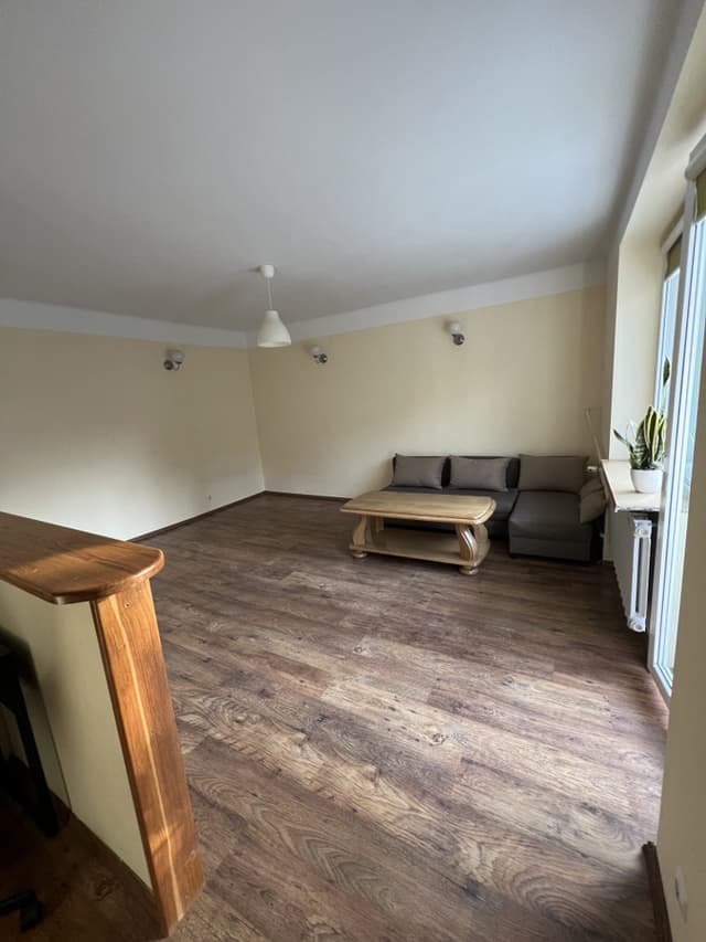Przytulne 39m² na zamkniętym osiedlu - Górna - Zdjęcie 5/13