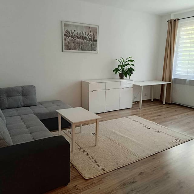 Umeblowane mieszkanie z miejscem parkingowym - Zdjęcie 3/11