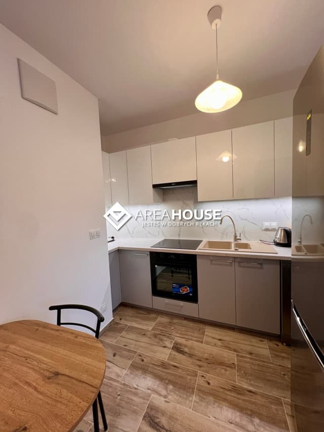Komfortowe 30 m² na Pradze-Południe - miejski styl życia - Zdjęcie 4/7