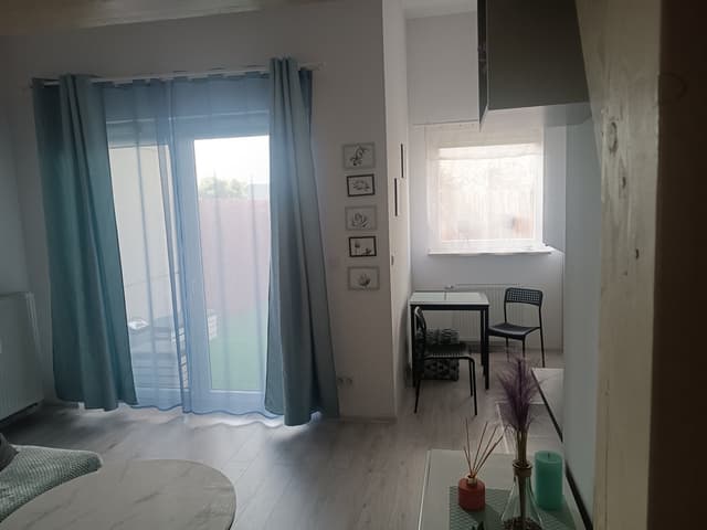 2-pokojowe mieszkanie w Wawrze z mediami - Zdjęcie 2/19