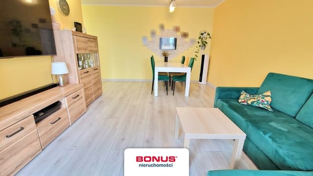 Stylowe 3 pokoje z balkonem i garażem – Nowe Miasto - Zdjęcie 2/13