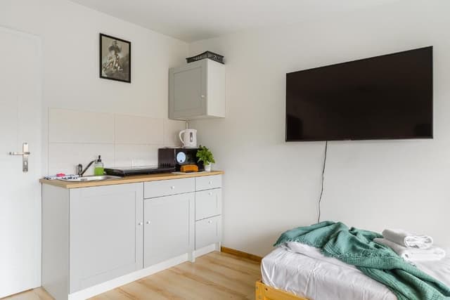 Przytulne 26 m² w sercu Starego Miasta Warszawy - Zdjęcie 2/10
