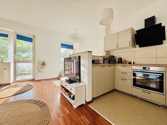Przestronny apartament w sercu Bałut - atrakcyjna cena - Zdjęcie 2/7