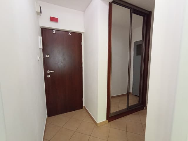 Przestronne 28 m² w sercu Pragi-Południe - doskonała lokalizacja - Zdjęcie 5/6