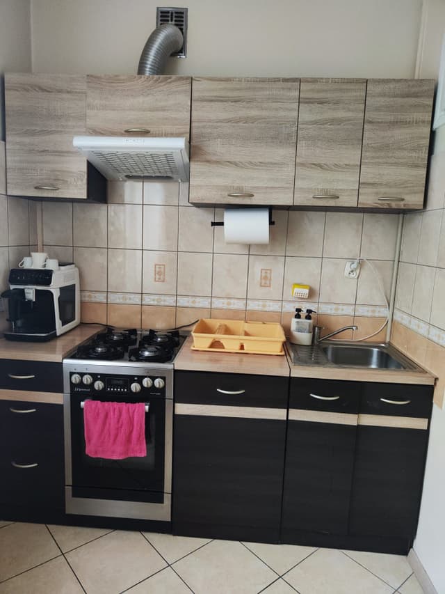 Przytulne 34 m² w sercu historycznej Nowej Huty - Zdjęcie 2/10