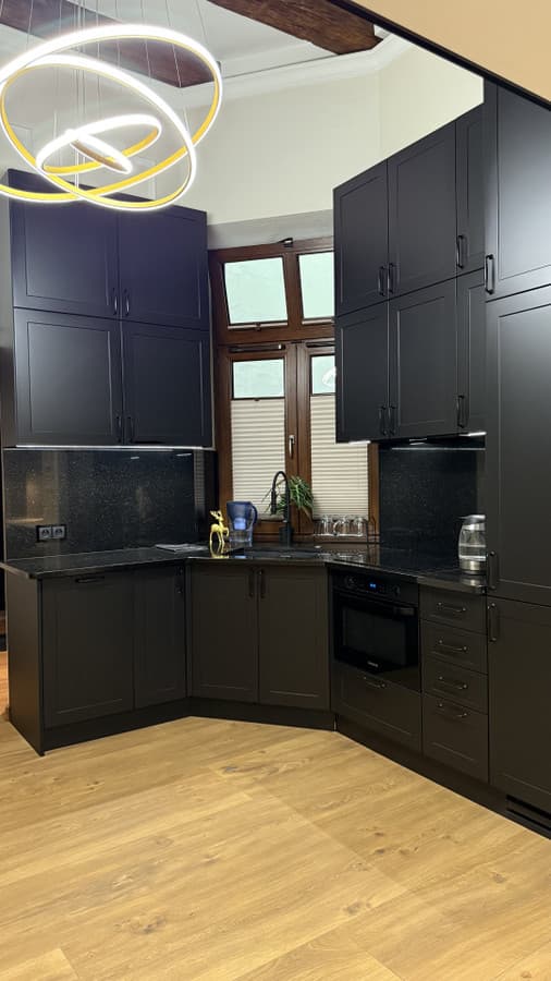 Eleganckie studio w sercu Starego Miasta w Krakowie - Zdjęcie 2/14