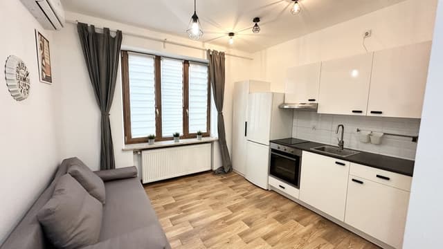 Kompaktowe mieszkanie w Warszawie, Włochy - Zdjęcie 2/12