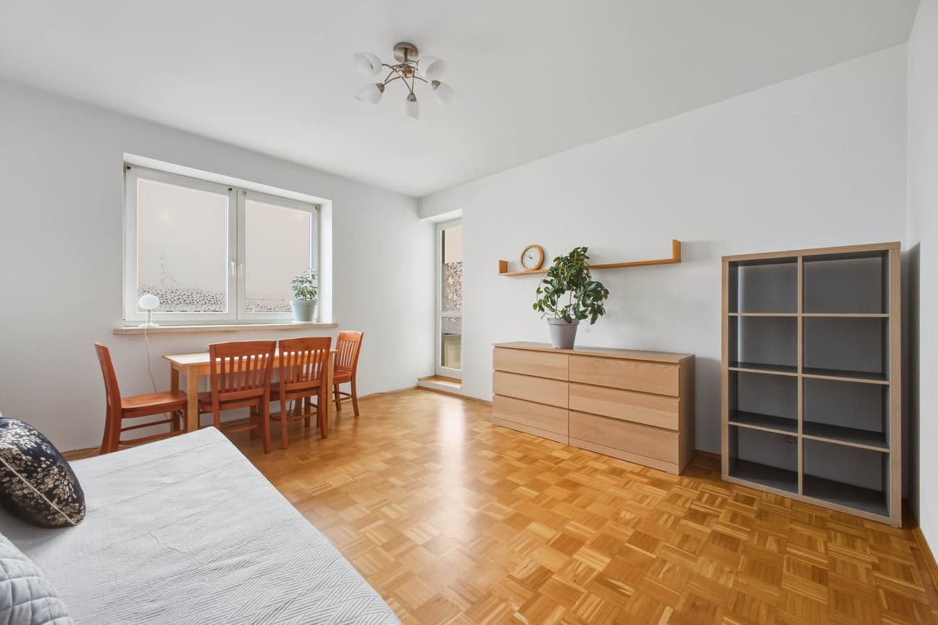 Umeblowane mieszkanie na Bielanach - gotowe od zaraz - Zdjęcie 1/13