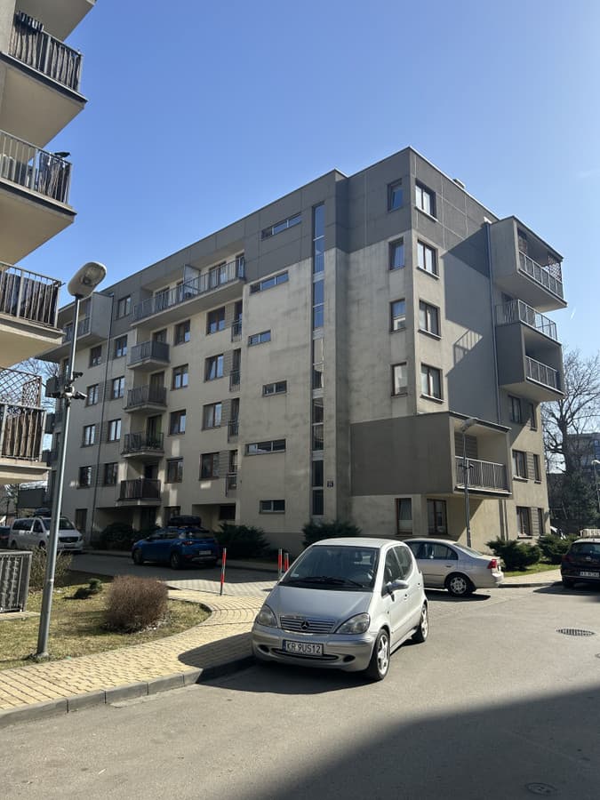 Przestronne 38 m² w rozwijającym się Podgórzu Duchackim - Zdjęcie 1/14