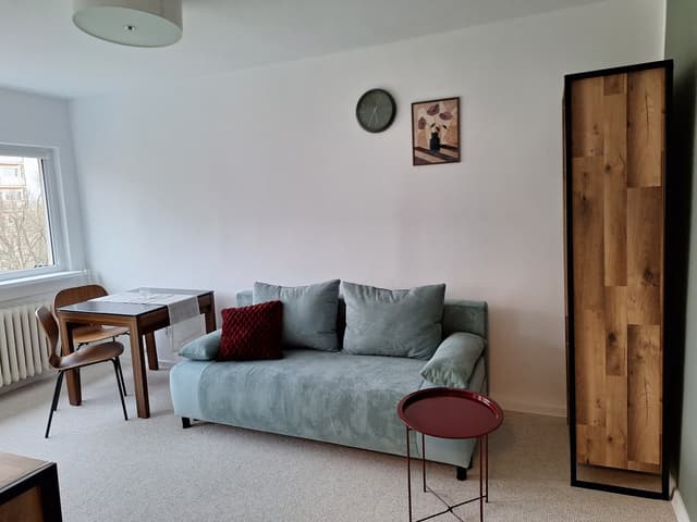 Funkcjonalny apartament w Łodzi - możliwość negocjacji - Zdjęcie 2/8