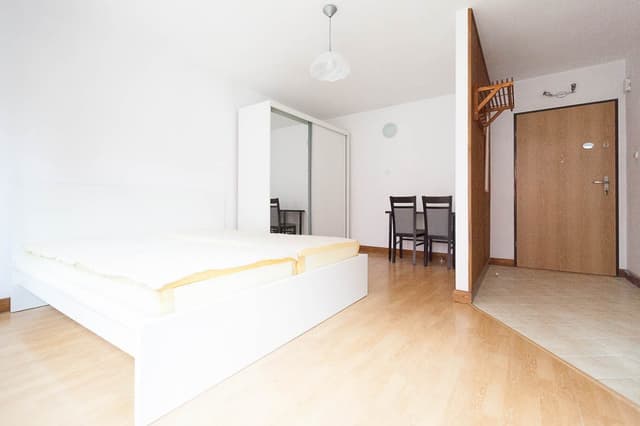 Przytulne mieszkanie w sercu Podgórza, gotowe do wprowadzenia - Zdjęcie 3/5