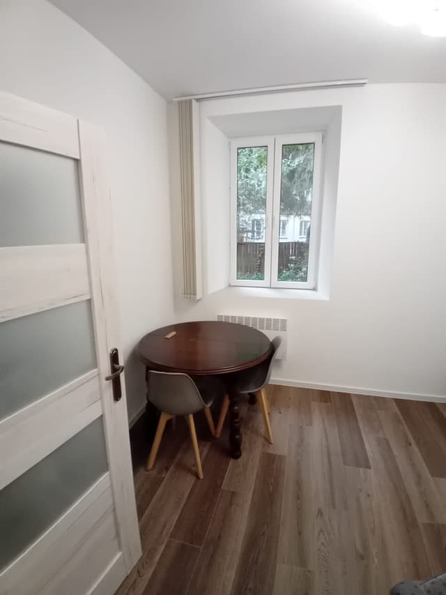 Przytulne mieszkanie w sercu Grzegórzek, blisko centrum - Zdjęcie 2/8
