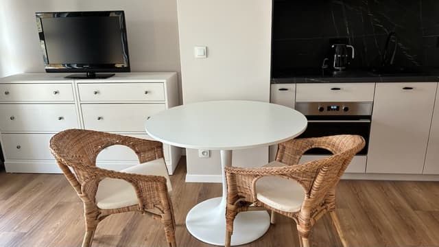 Dwupokojowe mieszkanie w centrum przy metrze - Zdjęcie 5/11