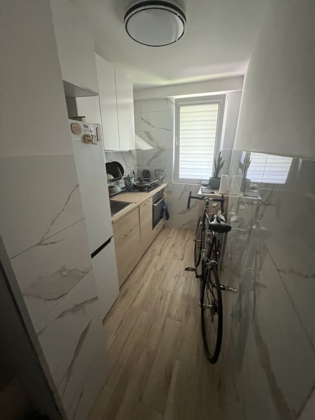 Komfortowe 40 m² w sercu Ochoty - świetna lokalizacja - Zdjęcie 3/6