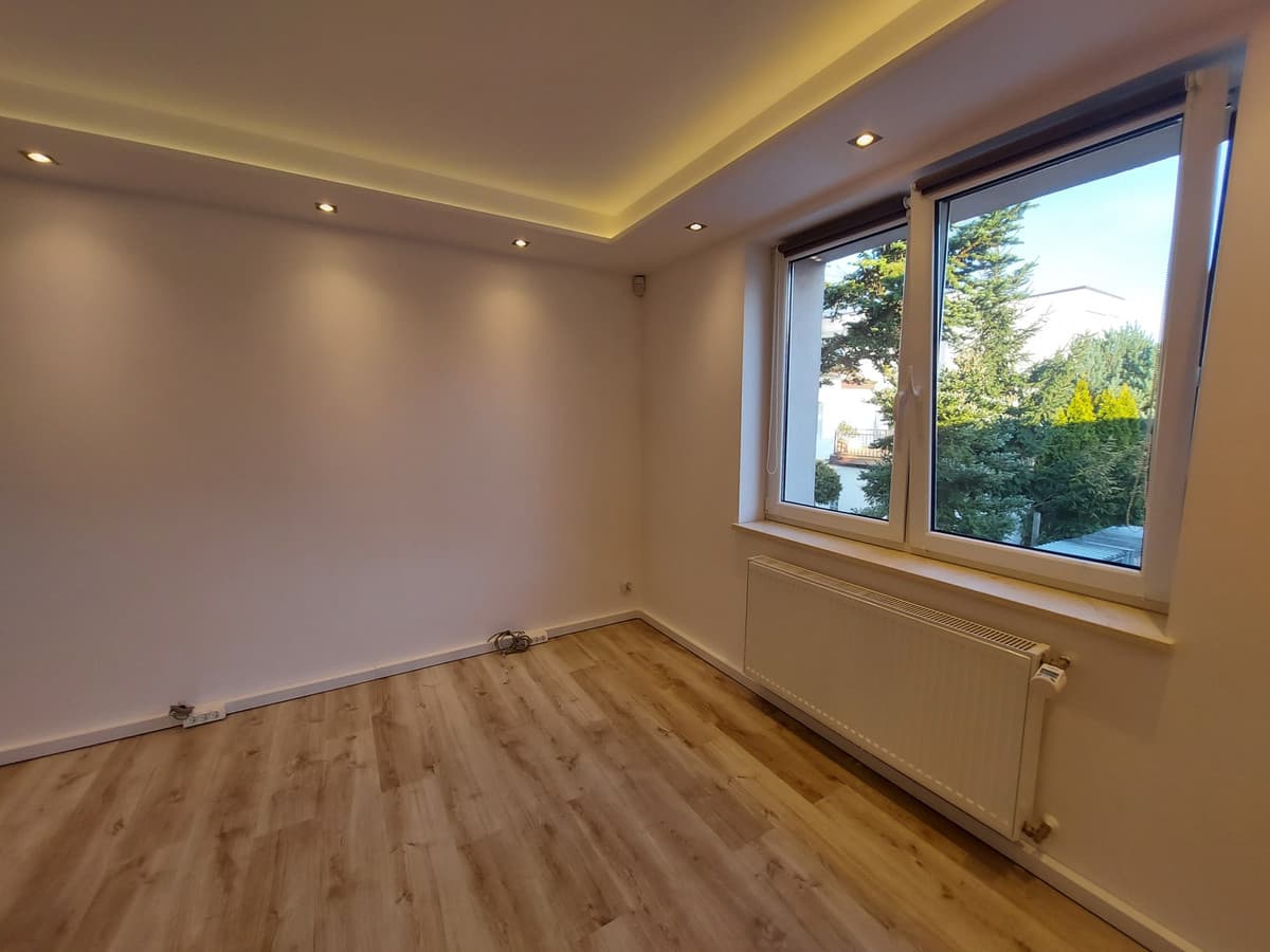 Umeblowane mieszkanie z windą w Górnej - Zdjęcie 1/10