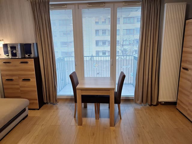 Funkcjonalne 31m² w świetnej lokalizacji na Bemowie - Zdjęcie 2/10