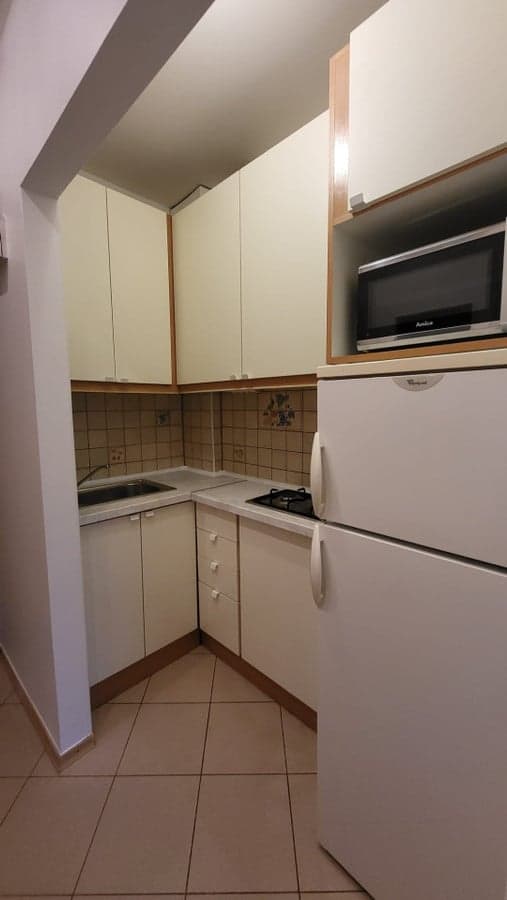 Przytulne mieszkanie na Woli z mediami w cenie - Zdjęcie 5/6