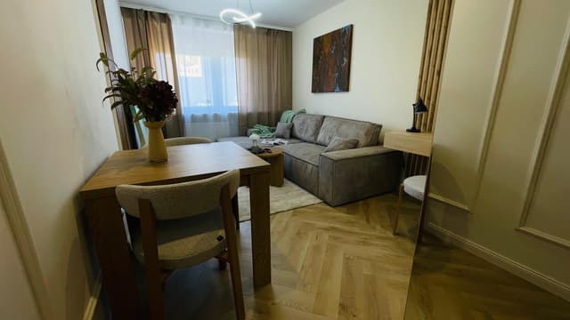 Komfortowe mieszkanie w sercu Starego Miasta - Zdjęcie 4/15