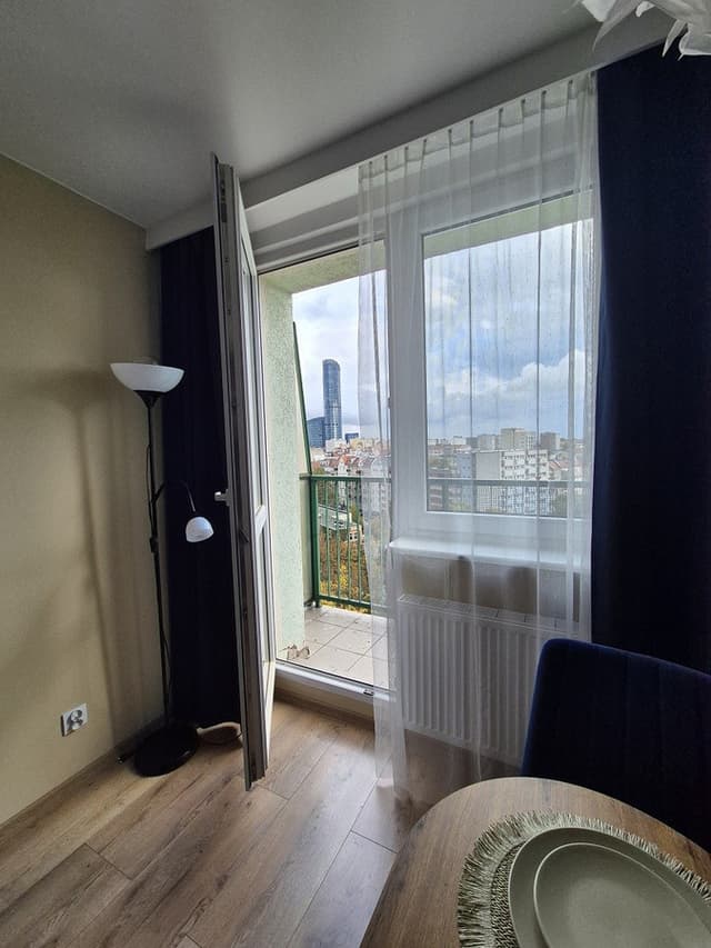 Funkcjonalne mieszkanie w atrakcyjnej lokalizacji - Zdjęcie 5/12