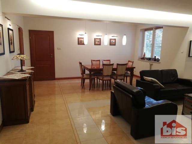 Luksusowy apartament w prestiżowej dzielnicy Stare Bojary - Zdjęcie 3/12