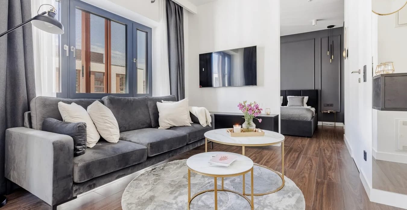 Elegancki apartament 40m² w sercu Woli z nowoczesnym wykończeniem - Zdjęcie 1/15