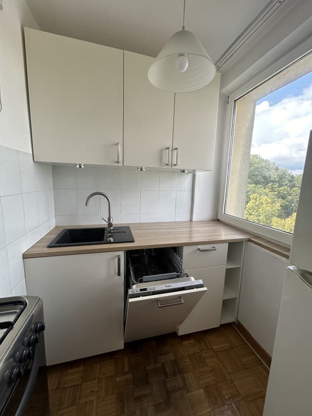 Przestronne mieszkanie w sercu Pragi-Południe - Zdjęcie 4/9