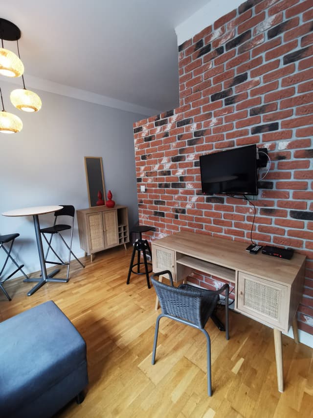 Przytulne mieszkanie w zielonym Zwierzyńcu - Zdjęcie 5/23