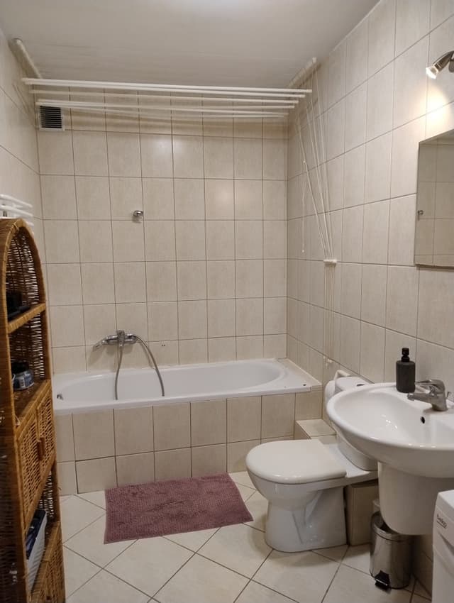 Komfortowy apartament w prestiżowej dzielnicy Dębniki - Zdjęcie 2/7