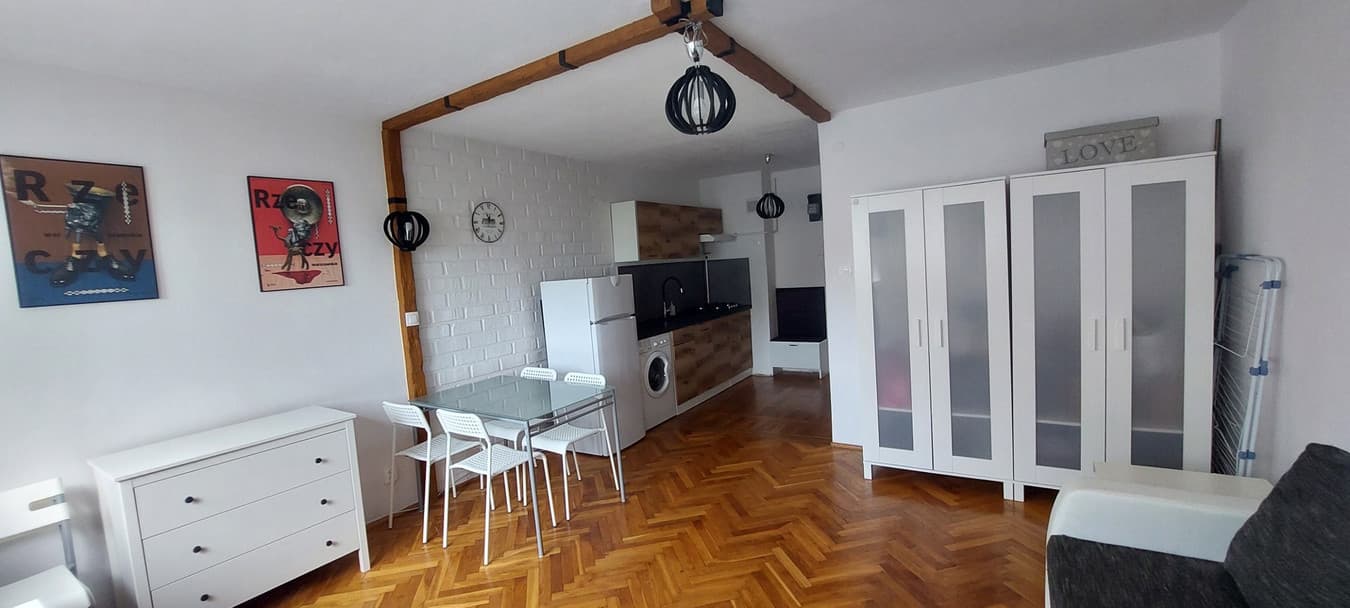 Nowoczesne studio w prestiżowej lokalizacji na Woli - Zdjęcie 1/7