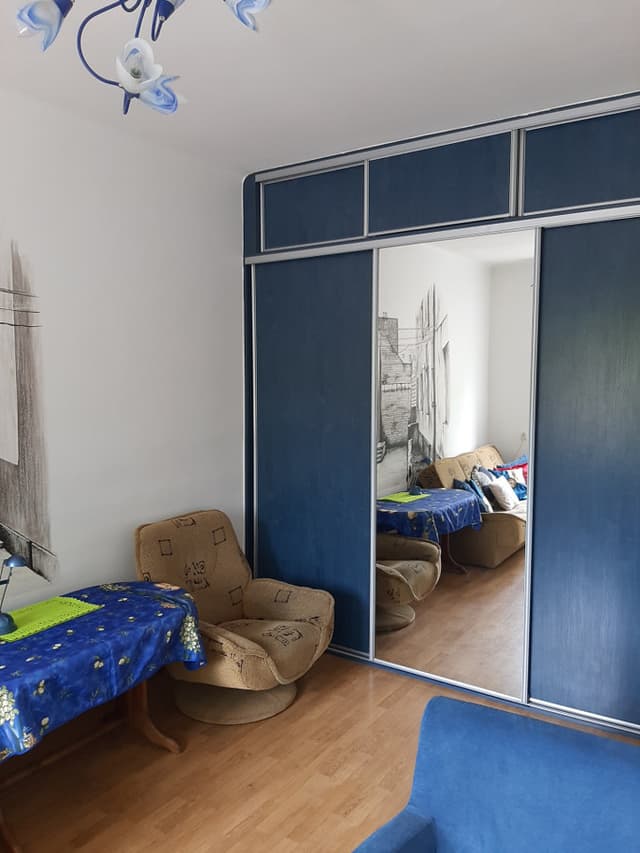 Umeblowane mieszkanie na Pradze-Północ z balkonem - Zdjęcie 2/6