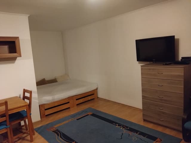 Komfortowe 40 m² na Żeraniu - cicha okolica, świetna lokalizacja - Zdjęcie 4/6