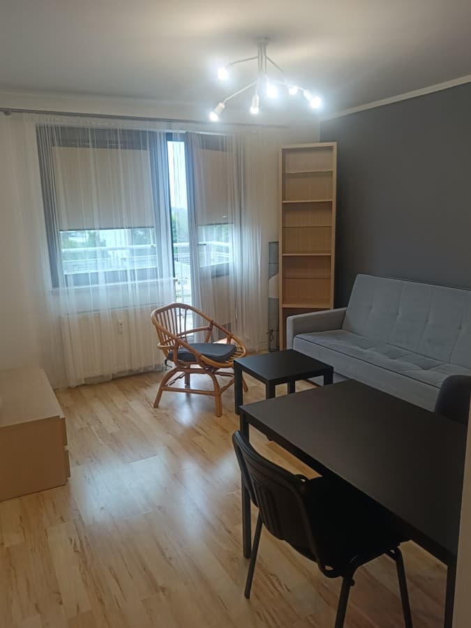 Funkcjonalne mieszkanie na Bemowie - idealne do życia i inwestycji - Zdjęcie 1/9