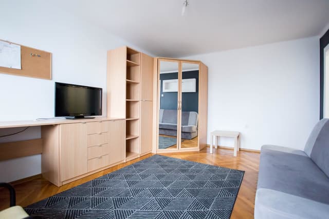 Kawalerka w centrum Łodzi – Śródmieście - Zdjęcie 3/10