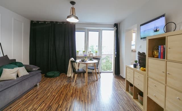 Nowoczesne studio 26m² z balkonem na Woli, blisko metra - Zdjęcie 3/20