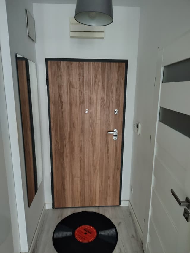 Komfortowe mieszkanie na Woli w Warszawie - Zdjęcie 3/7