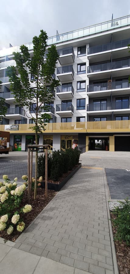 Przytulna kawalerka w Ursusie - doskonała lokalizacja - Zdjęcie 1/6