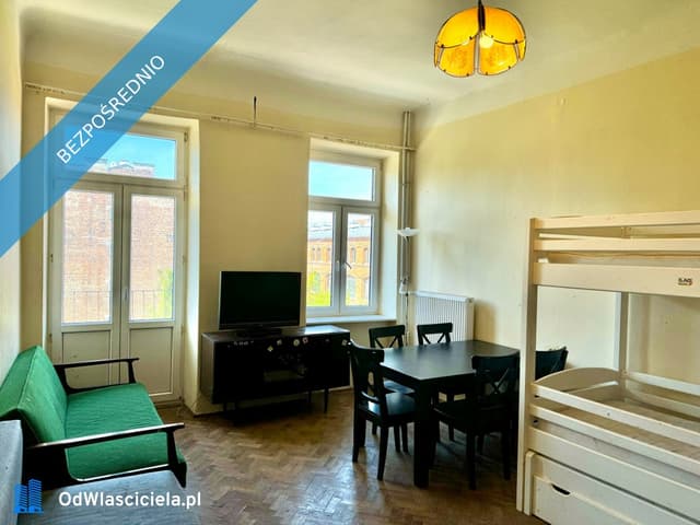 Klimatyczne 36m² w odnowionej kamienicy na Pradze Północ - Zdjęcie 5/12