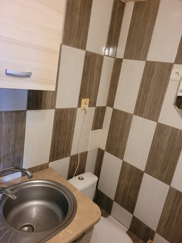 Nowoczesna kawalerka 20m² w centrum Łodzi z ochroną 24/7 - Zdjęcie 4/7