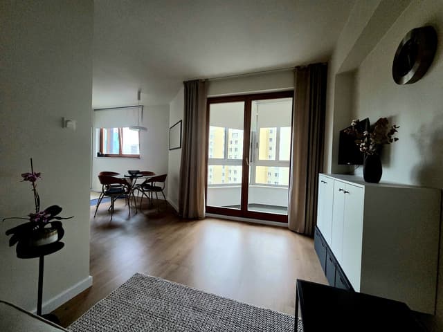 Elegancki apartament w sercu Warszawy - Śródmieście - Zdjęcie 2/8