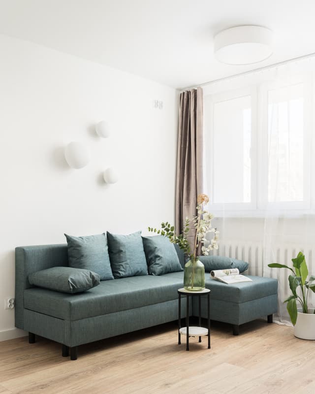 Urokliwe 30m² na Pradze-Północ - doskonała lokalizacja i cena - Zdjęcie 5/15