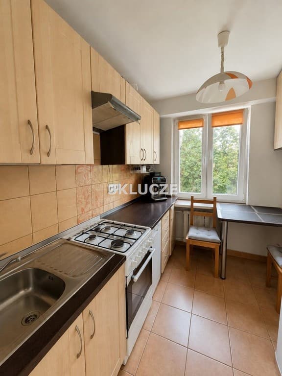 Słoneczne 2 pokoje z dużym balkonem na zielonych Czubach - Zdjęcie 4/7