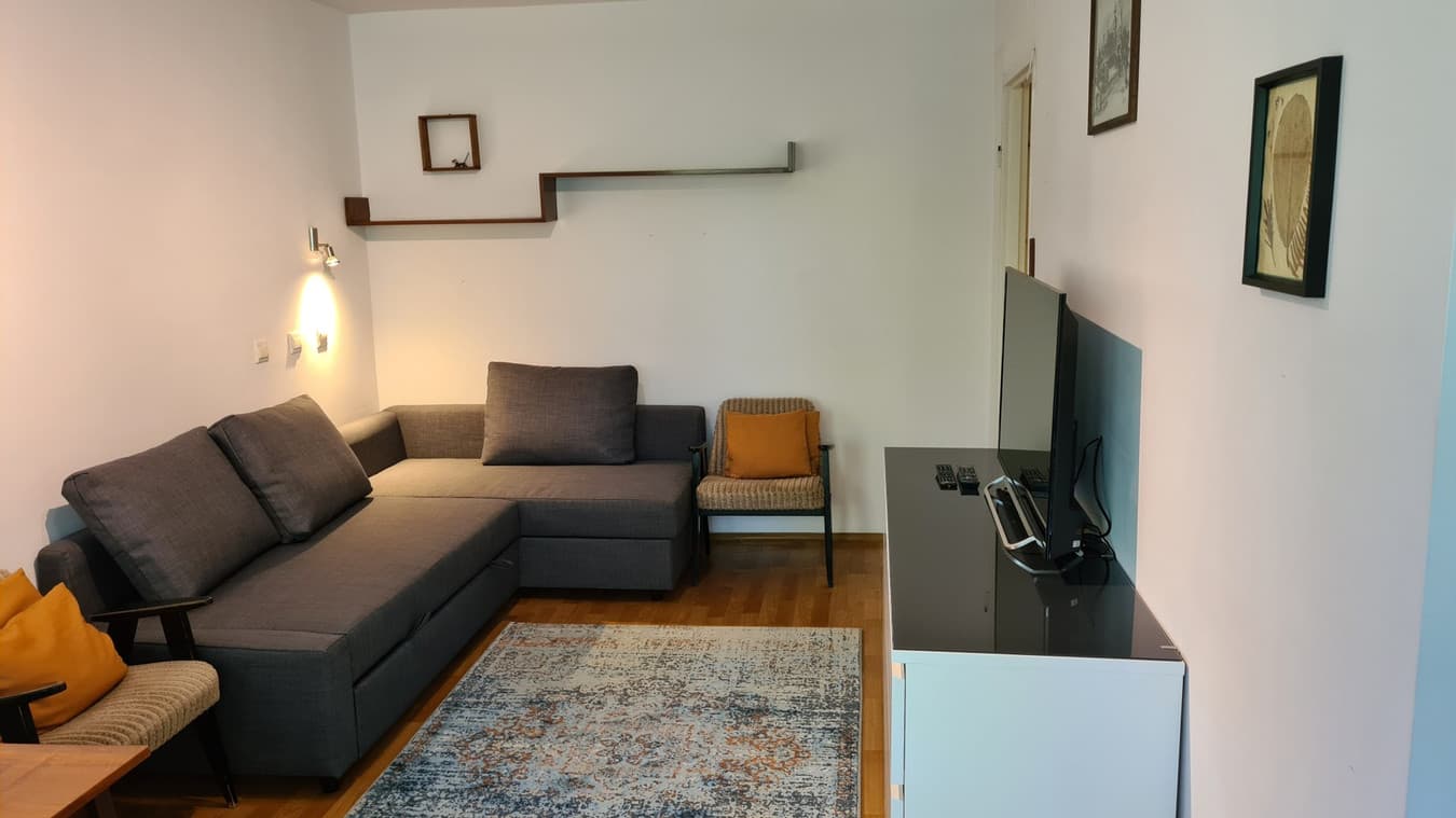 Przytulna kawalerka w sercu Prądnika Czerwonego - Zdjęcie 1/6