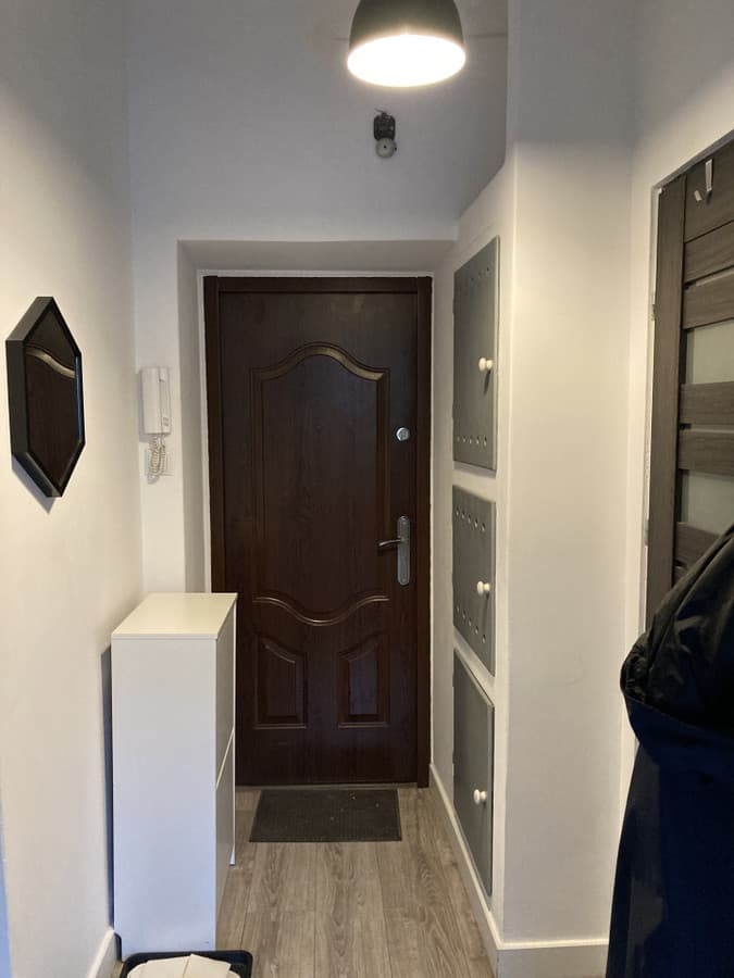 Funkcjonalne mieszkanie na Mokotowie - wynajem - Zdjęcie 1/4