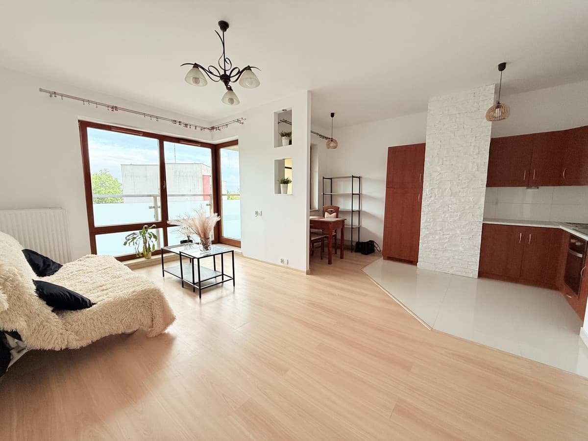 Nowoczesne mieszkanie w Mistrzejowicach - idealna lokalizacja! - Zdjęcie 1/25