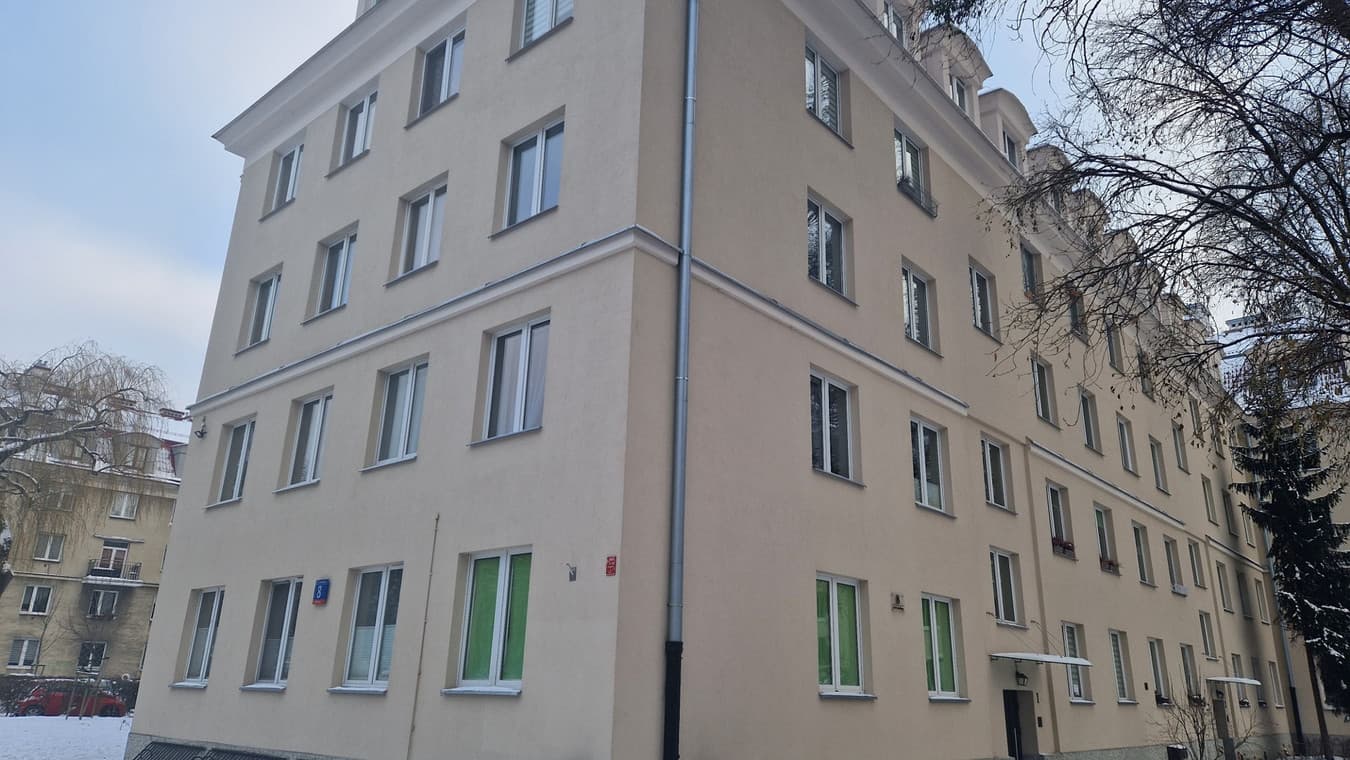 Komfortowa kawalerka w sercu Mokotowa - Zdjęcie 1/8