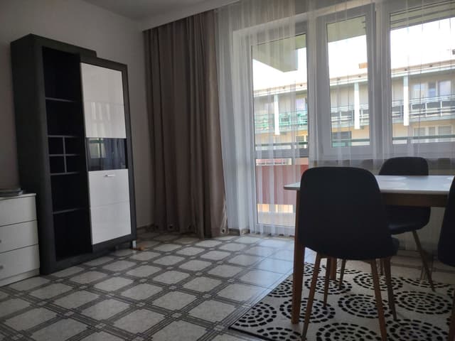 Odnowione mieszkanie 34m² na spokojnym Czechowie Północnym - Zdjęcie 4/12