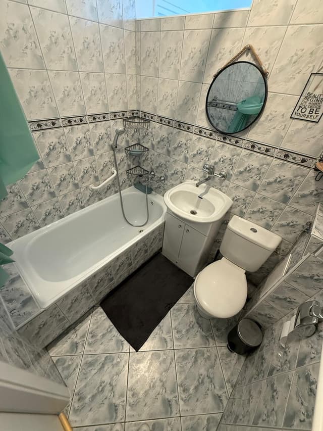 Nowoczesne studio w centrum Woli, gotowe do zamieszkania - Zdjęcie 2/18