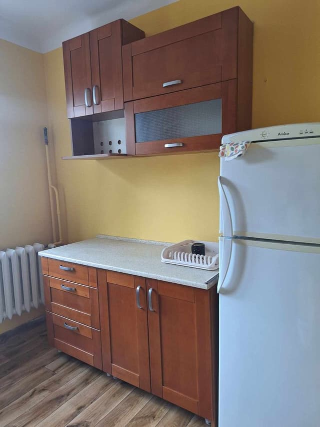 Przestronne 35m² w sercu Muranowa - świetna lokalizacja - Zdjęcie 3/7