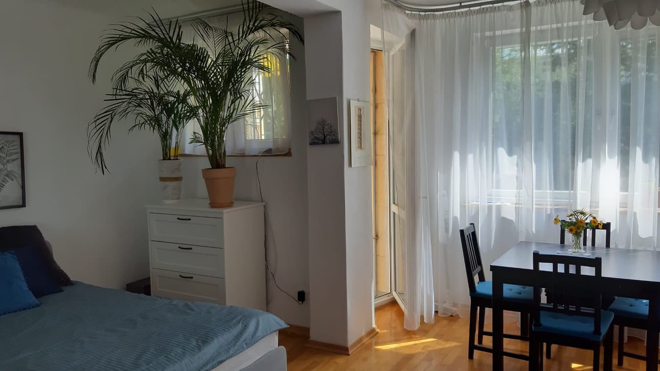 Przestronne 38 m² w spokojnym Kole - miejskie życie w komforcie - Zdjęcie 1/10